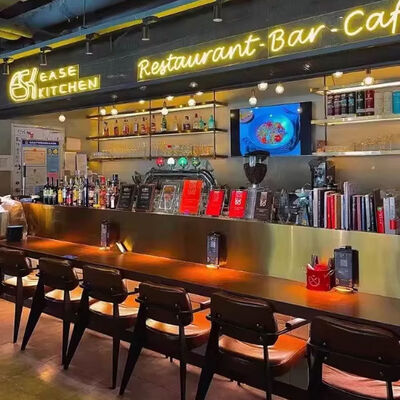 Harga bagus American Retro Solid Wood Bistro Meja Kursi Kombinasi Gaya Amerika Toko Kopi Bar Restoran Furniture Set on line