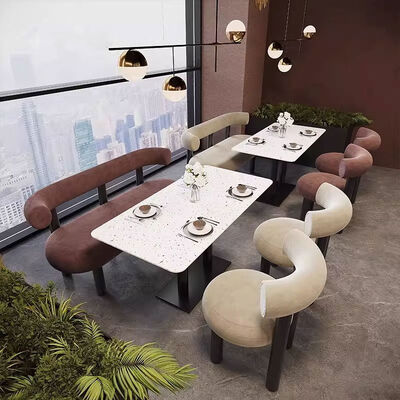 Prezzo buono Cream Style Arredamento di ristorante occidentale di alta gamma Metallo Tavolo da pranzo e sedia Booth Set per il ristorante occidentale Hotel Utilizzando in linea